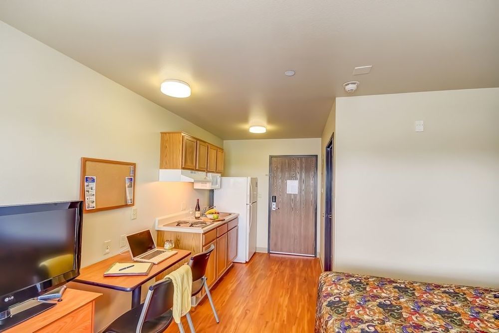 Extended Stay America Select Suites - Cincinnati - Florence - Airport Room photo