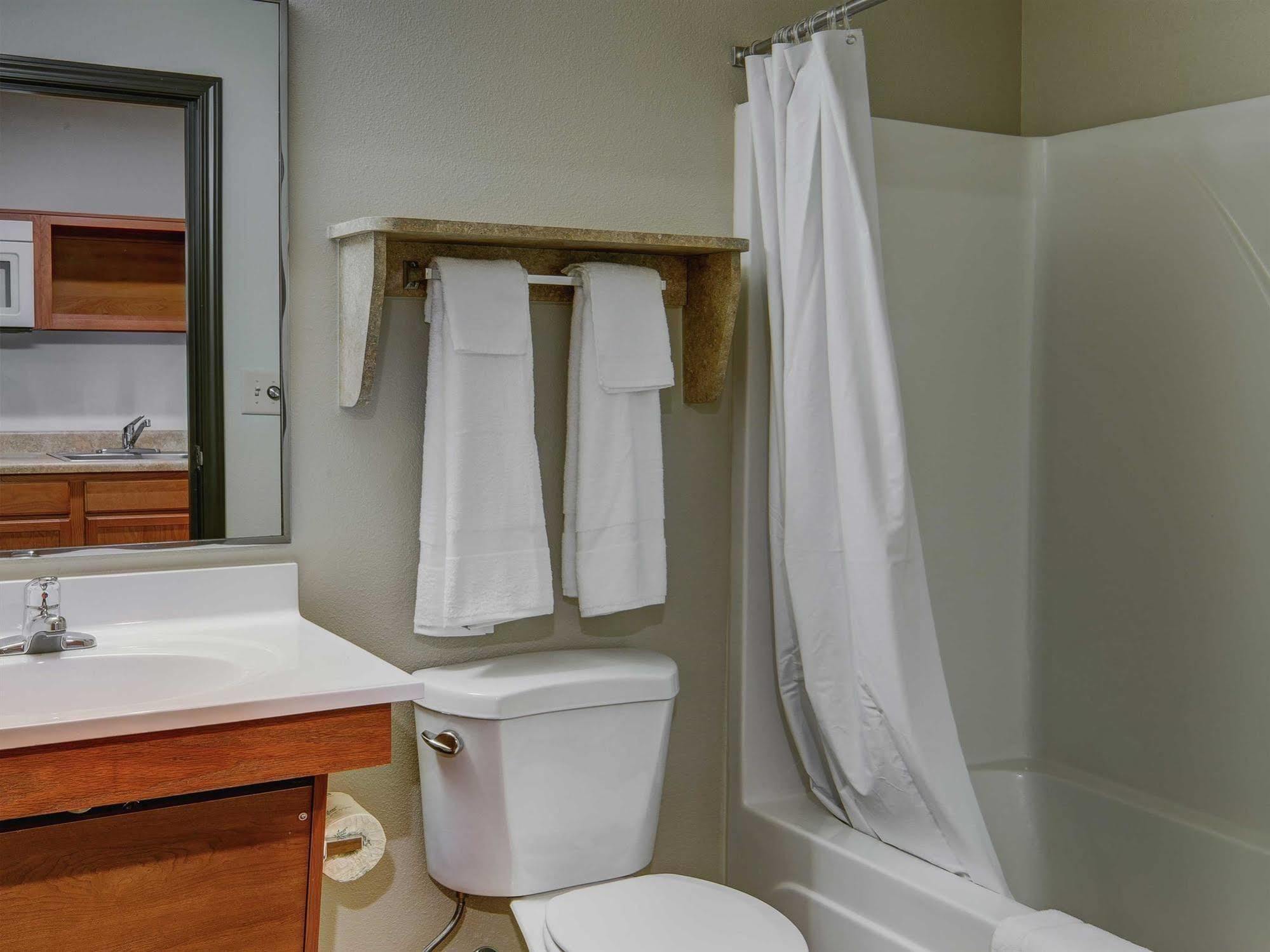 Extended Stay America Select Suites - Cincinnati - Florence - Airport Exterior photo