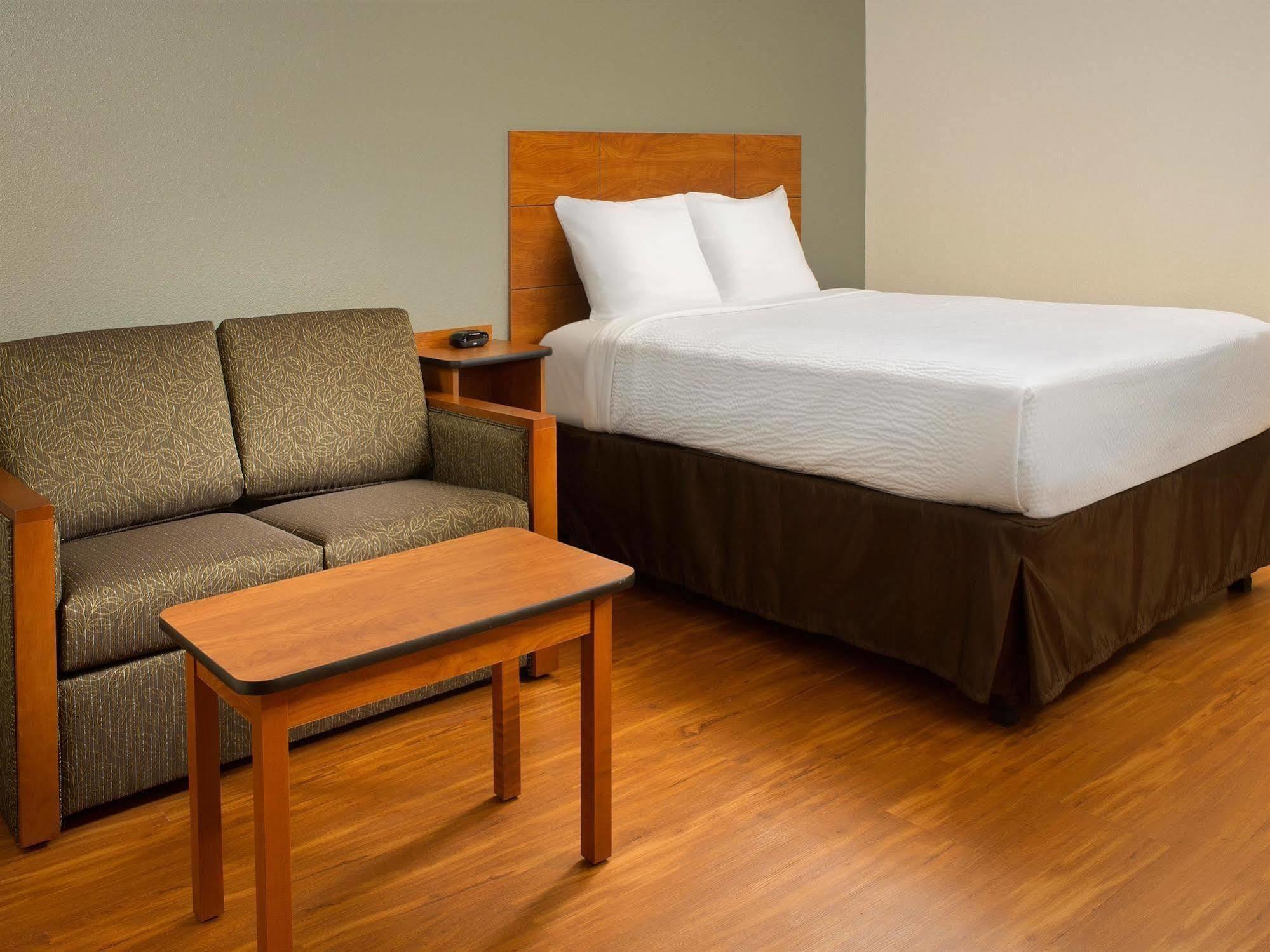 Extended Stay America Select Suites - Cincinnati - Florence - Airport Exterior photo
